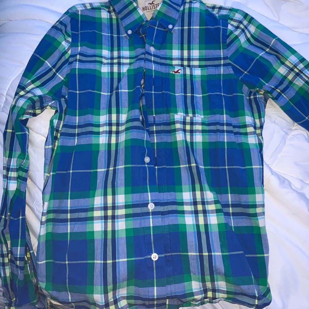 Men’s Hollister button down shirt